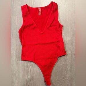 Mono B Women's Large Red Bodysuit
